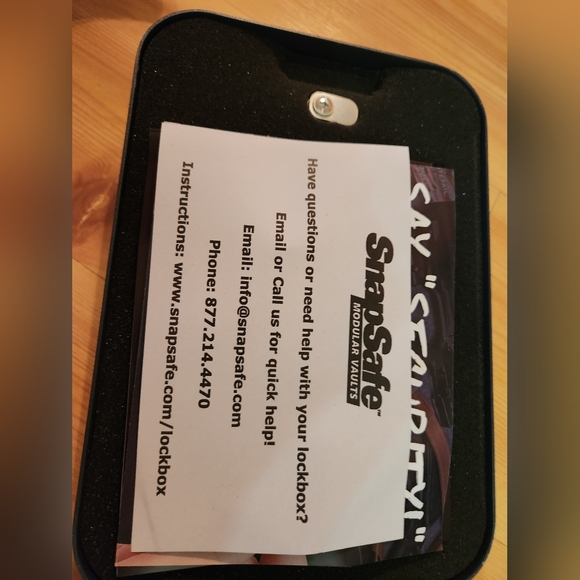 SnapSafe Lock Box Keylock for valuables &Pistol Safe Key x x 18 Gauge Steel Gray - Picture 6 of 10